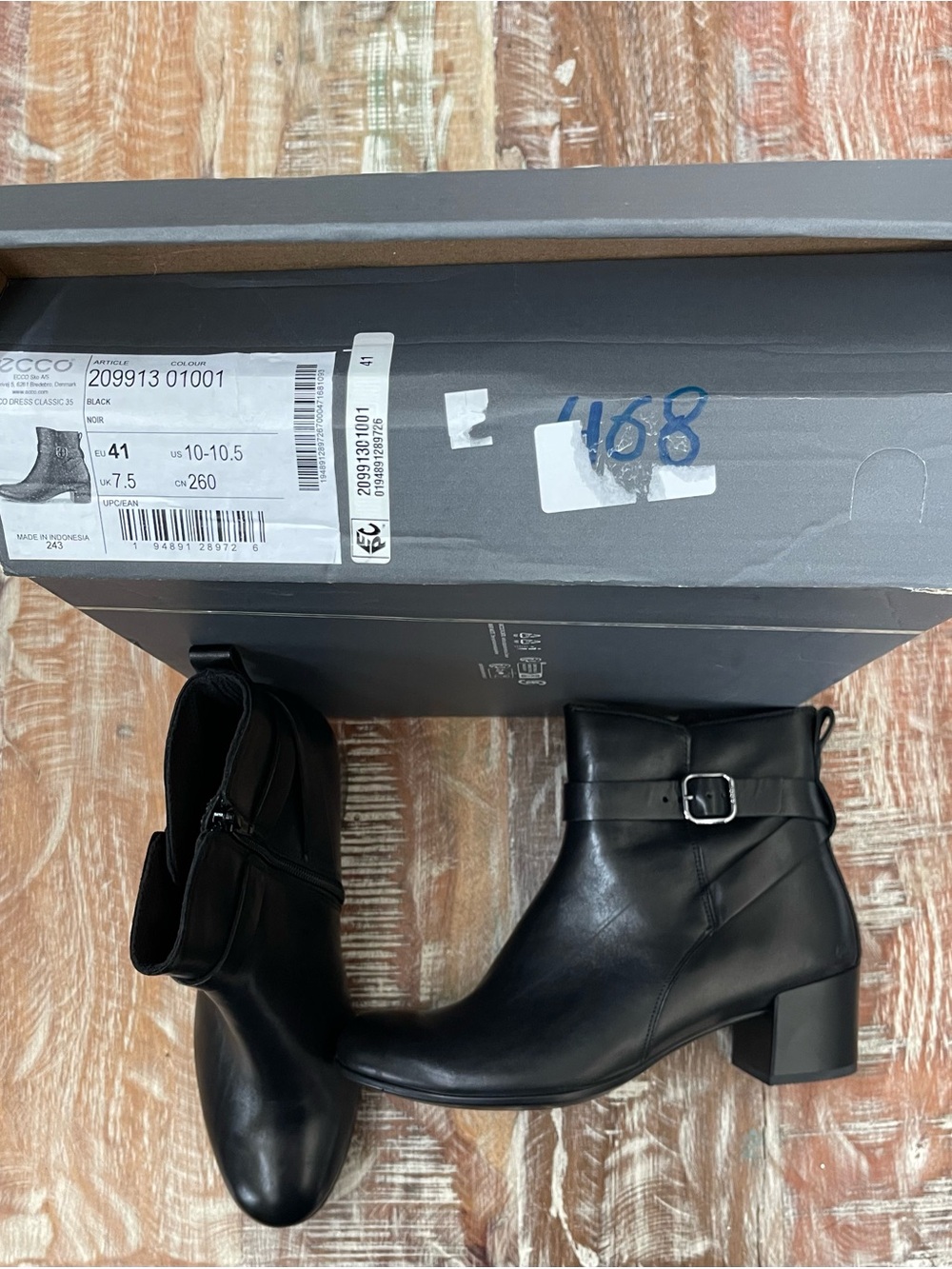 Ecco Black Leather Ankle Boots with Buckle Strap